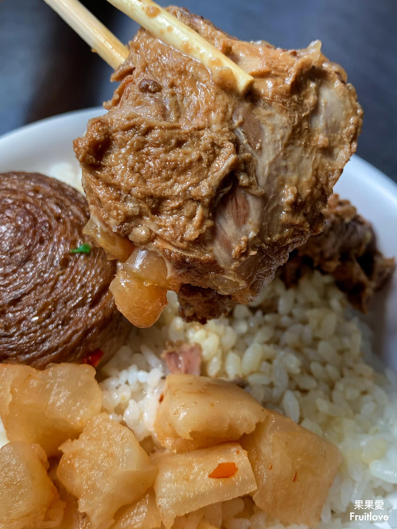 草屯李蘇古早味紅薯餅–延續愛的溫暖力量，平價又美味