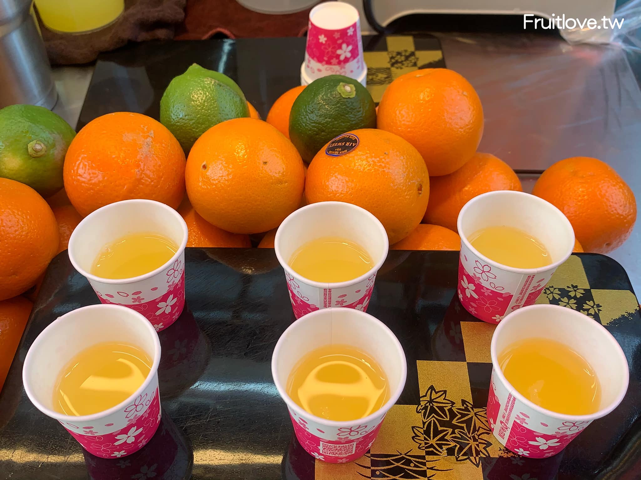 每次到鹿港老街，這間假日限定柳橙檸檬汁是我必喝的飲料之一-彰化鹿港飲料推薦 @果果愛Fruitlove